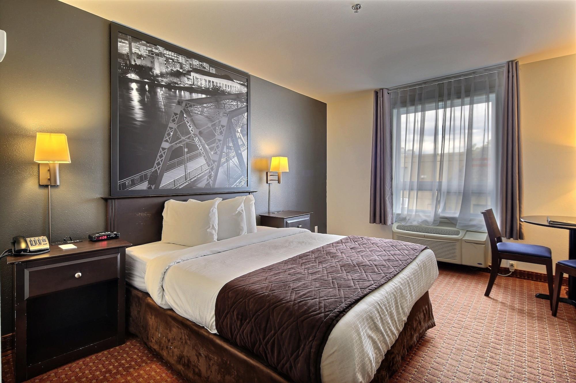 Super 8 By Wyndham Québec Eksteriør billede